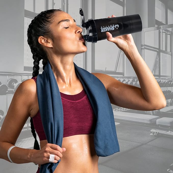 XTK Shaker Bottle 16OZ Protein Shaker Bottles with Mix Ball Portable Sports Water Bottle Leak Proof GYM Cup for Protein Mixes with Powder Storage & Pill Organizer, Idea for Pre Workout,BPA Free-Black